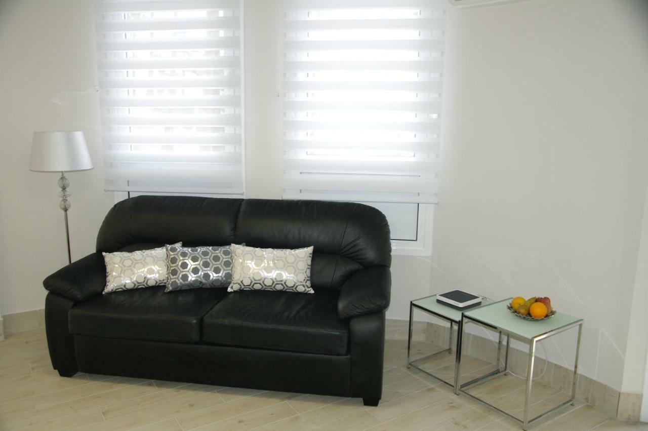 Sunny Apartment Colina Blanca 아데제 외부 사진